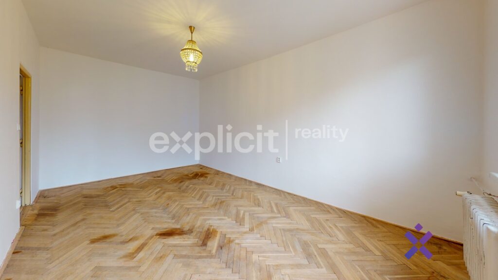 1562-Druzstevni-Unfurnished-2.jpeg